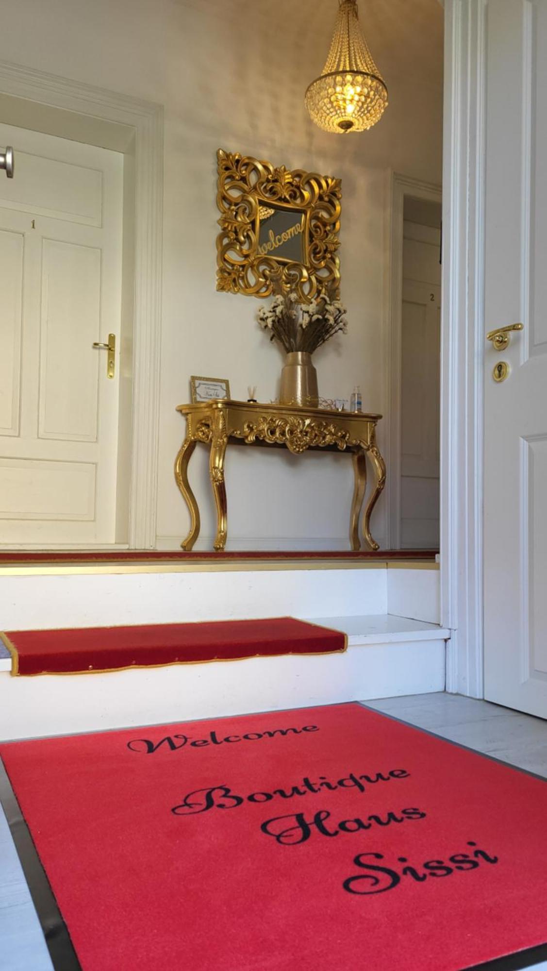 Boutique Haus Sissi Lägenhet Füssen Exteriör bild